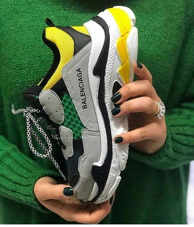 Jumper dress balenciaga Triple S ugly trainers How to wear