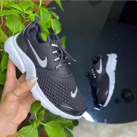Replika Nike Duralon Siyah Beyaz Ayakkabı