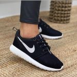 Nike Roshe Siyah Unisex Spor Ayakkabı